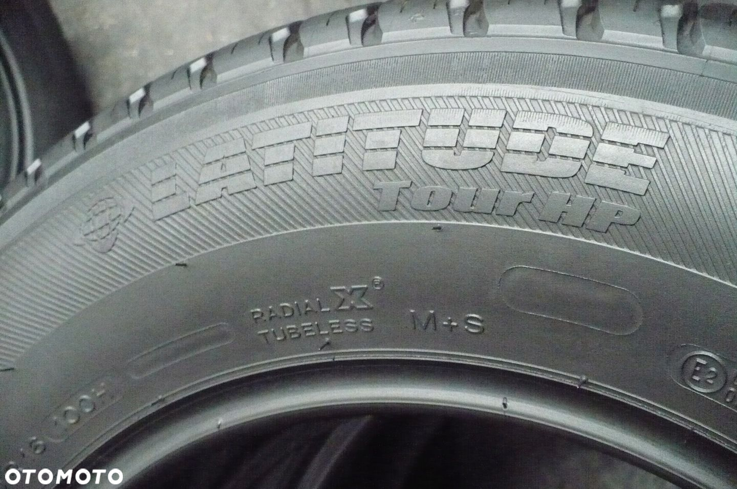 2x MICHELIN Latitude Tiur HP 215/70R16 5,7mm-6,2mm 2023 - 4