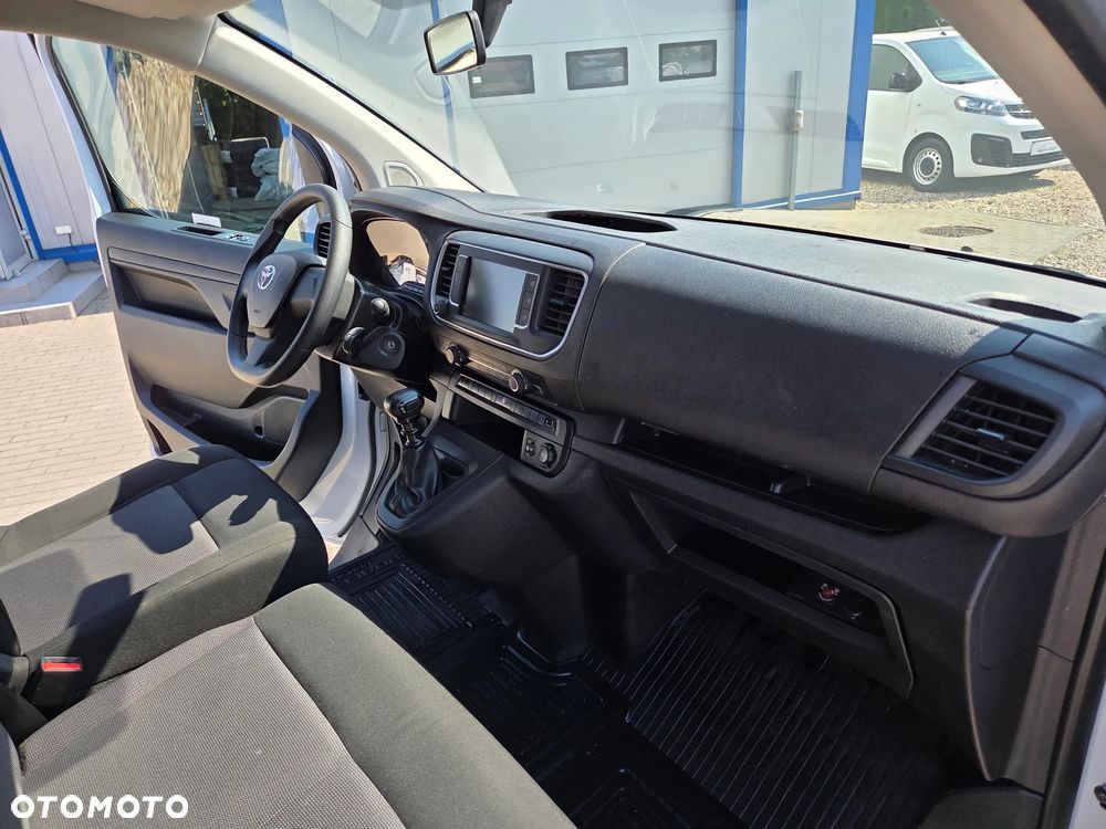 Toyota ProAce 2,0-l-D-4D L2 (9-Si.) Verso Flow - 26