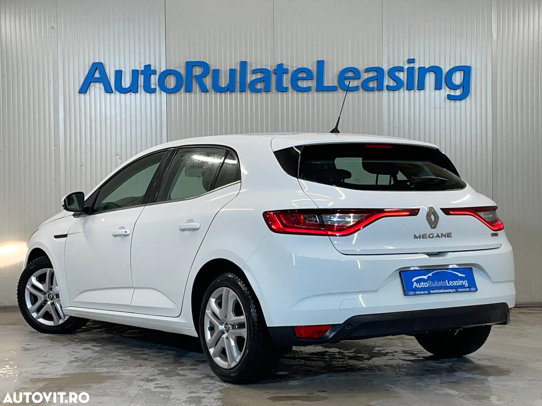 Renault Megane Blue dCi 116 Zen - 4
