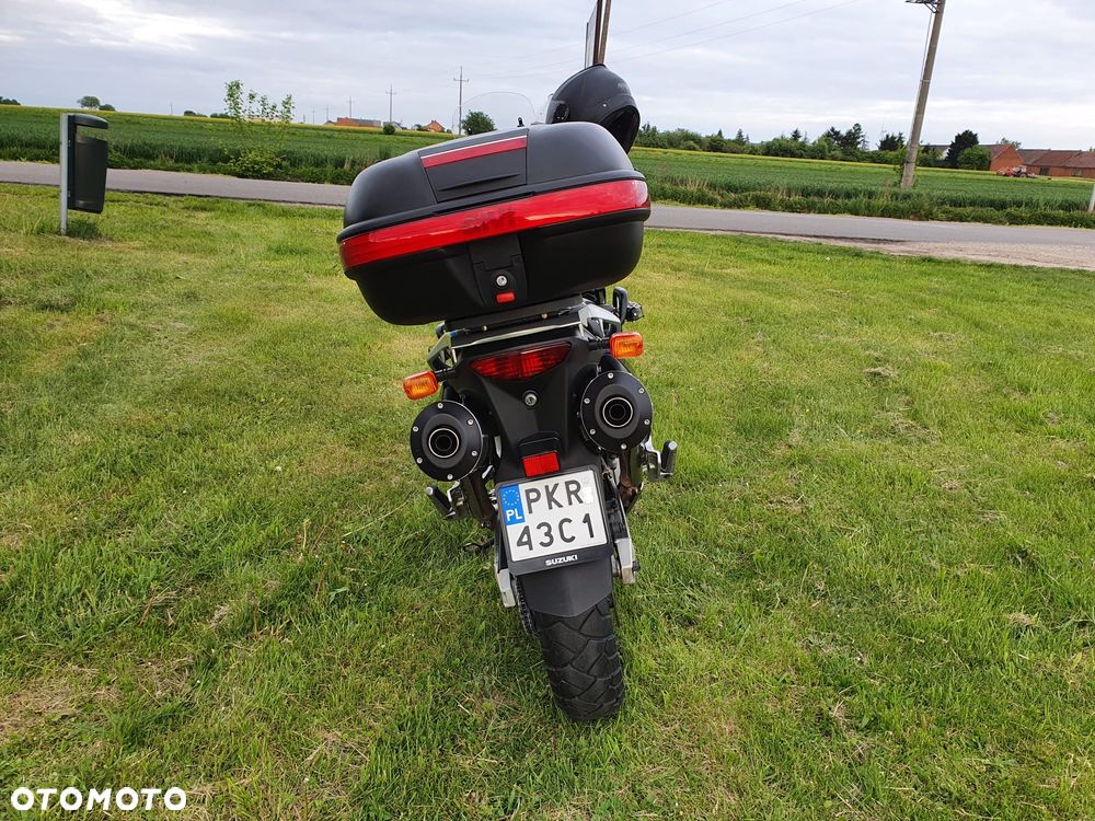 Suzuki V-STROM - 6