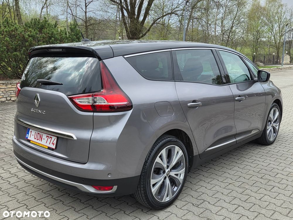 Renault Grand Scenic - 8