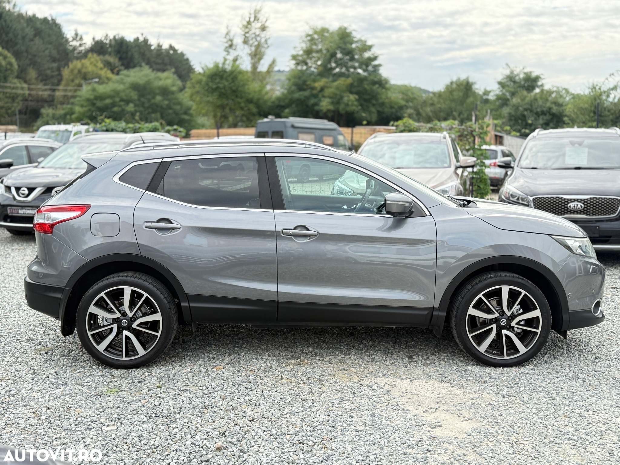 Nissan Qashqai 1.5 DCI TEKNA - 33