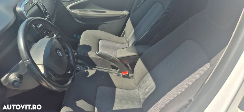 Renault ZOE - 10