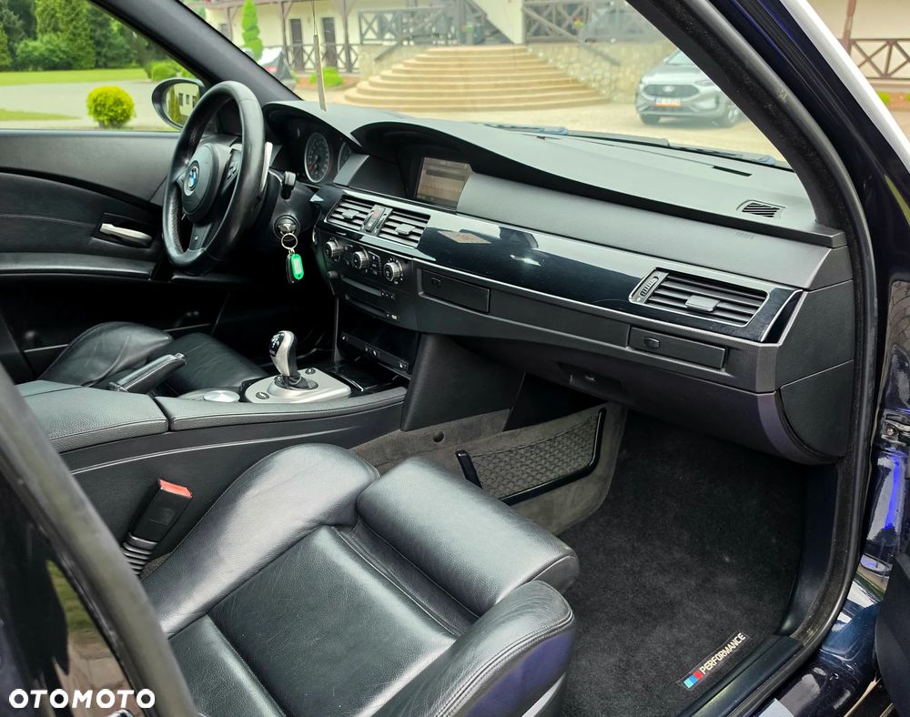 BMW M5 Standard - 9