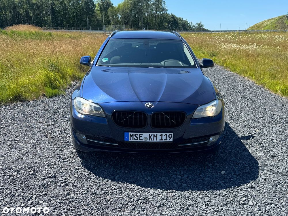 BMW Seria 5 520d - 2