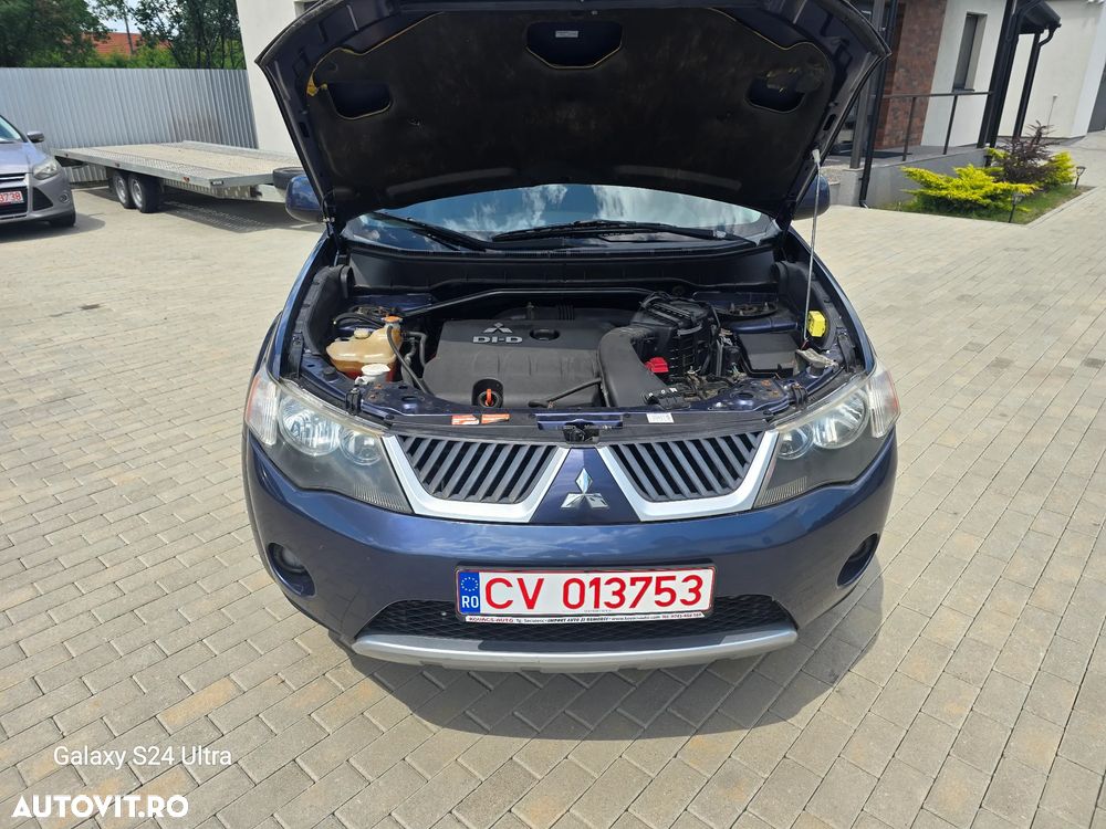 Mitsubishi Outlander 2.0 DI-D Intense - 5