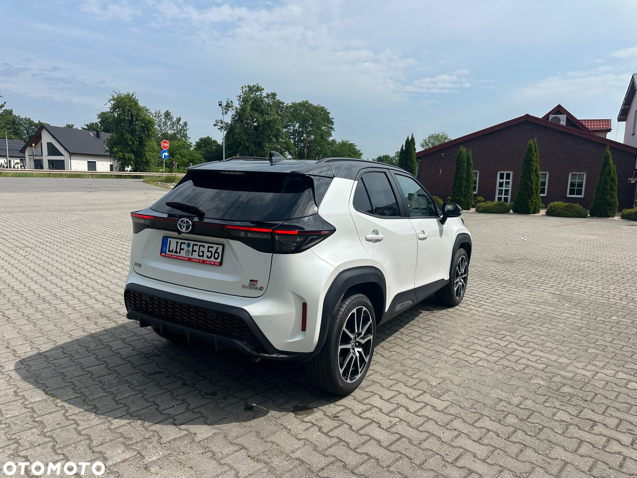 Toyota Yaris Cross Hybrid 130 1.5 VVT-i GR Sport - 3