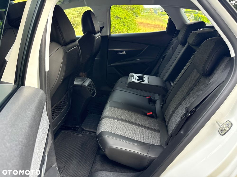 Peugeot 3008 BlueHDi 120 Stop & Start Allure - 25