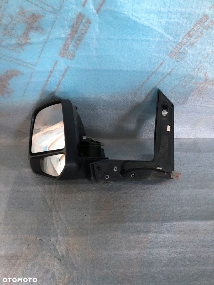 LUSTERKO LEWE FORD COURIER nr.00 - 1