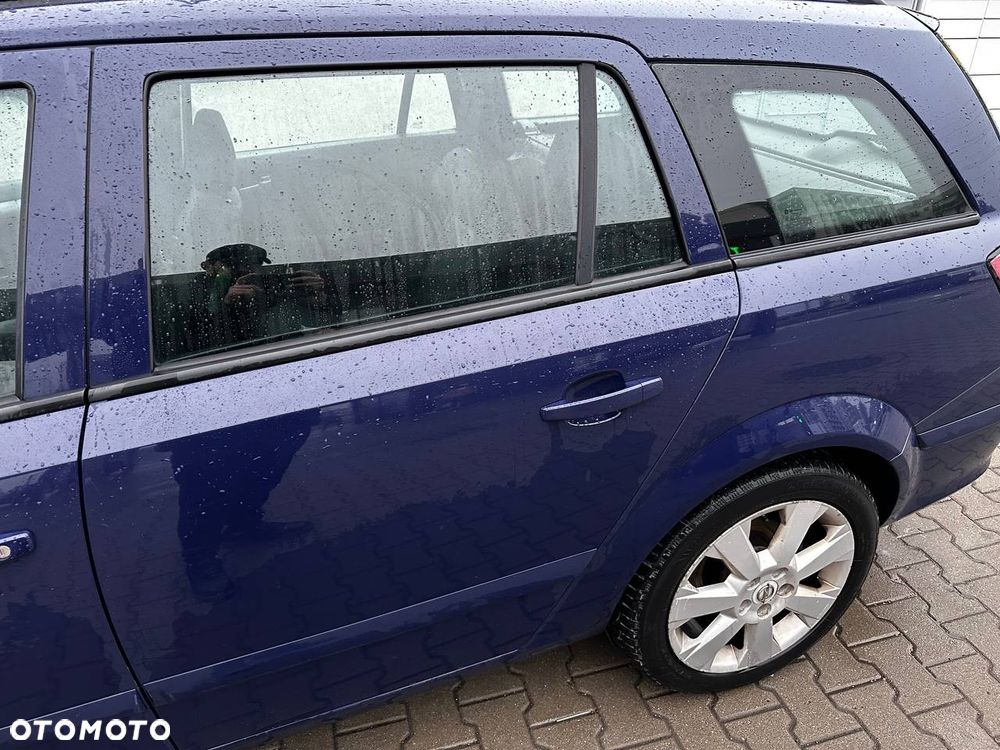 Opel Astra 1.9 CDTI Cosmo - 6