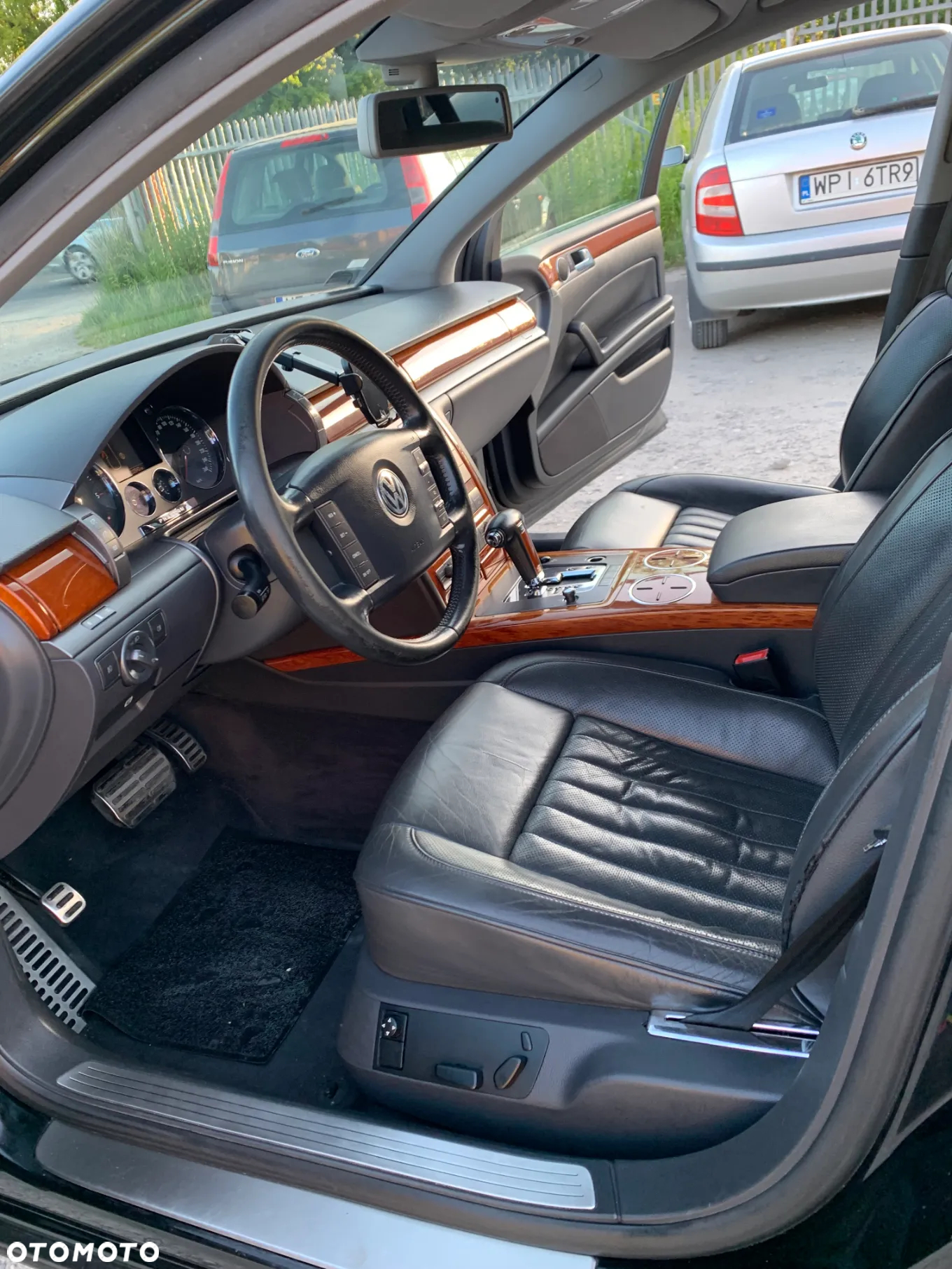 Volkswagen Phaeton 3.0 V6 TDI 4Mot (5 os.) - 26