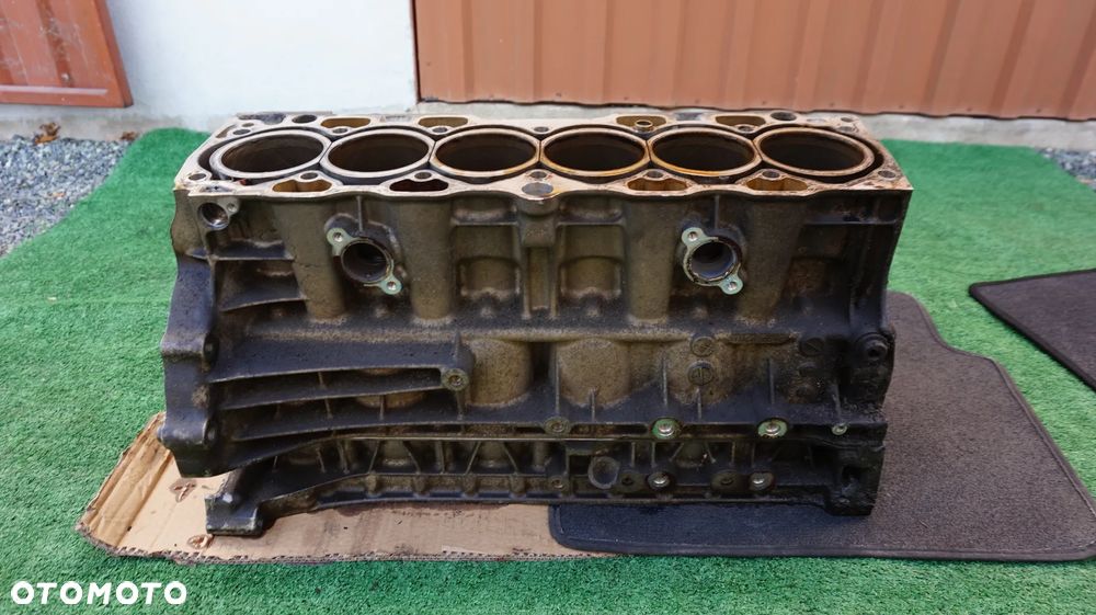 VOLVO S80 V70 XC70 XC90 3.2 R6 B6324S blok silnika - 1