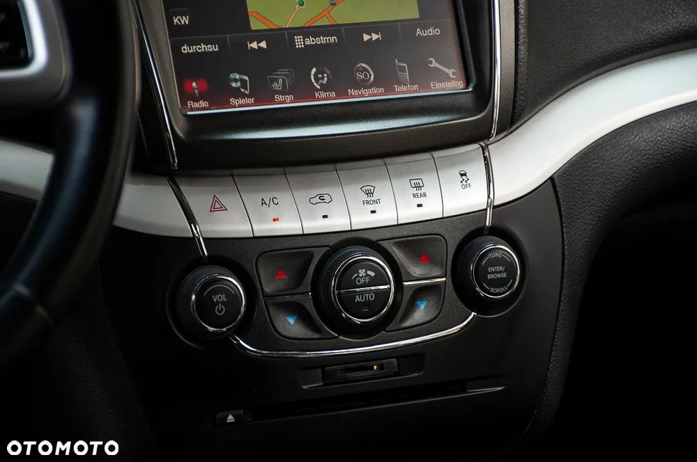 Fiat Freemont 2.0 Multijet Urban AWD - 32