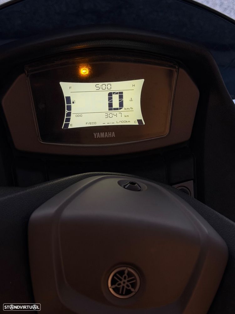 Yamaha NMAX - 3