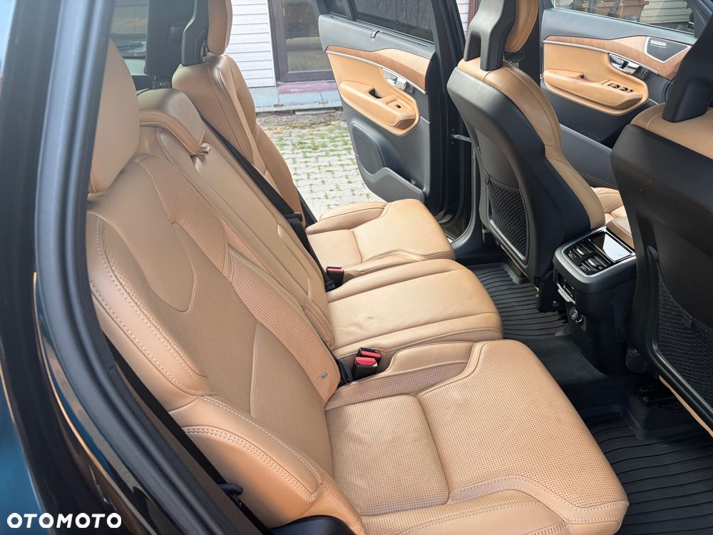 Volvo XC 90 D5 AWD Geartronic Inscription - 13