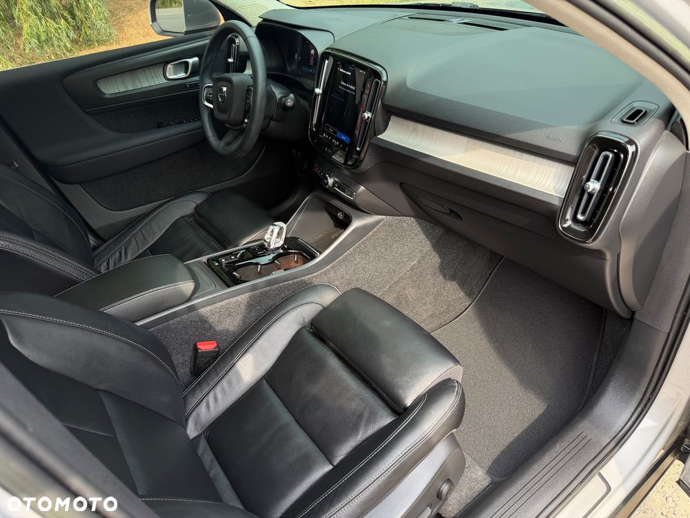 Volvo XC 40 B5 B AWD Ultimate Bright - 13