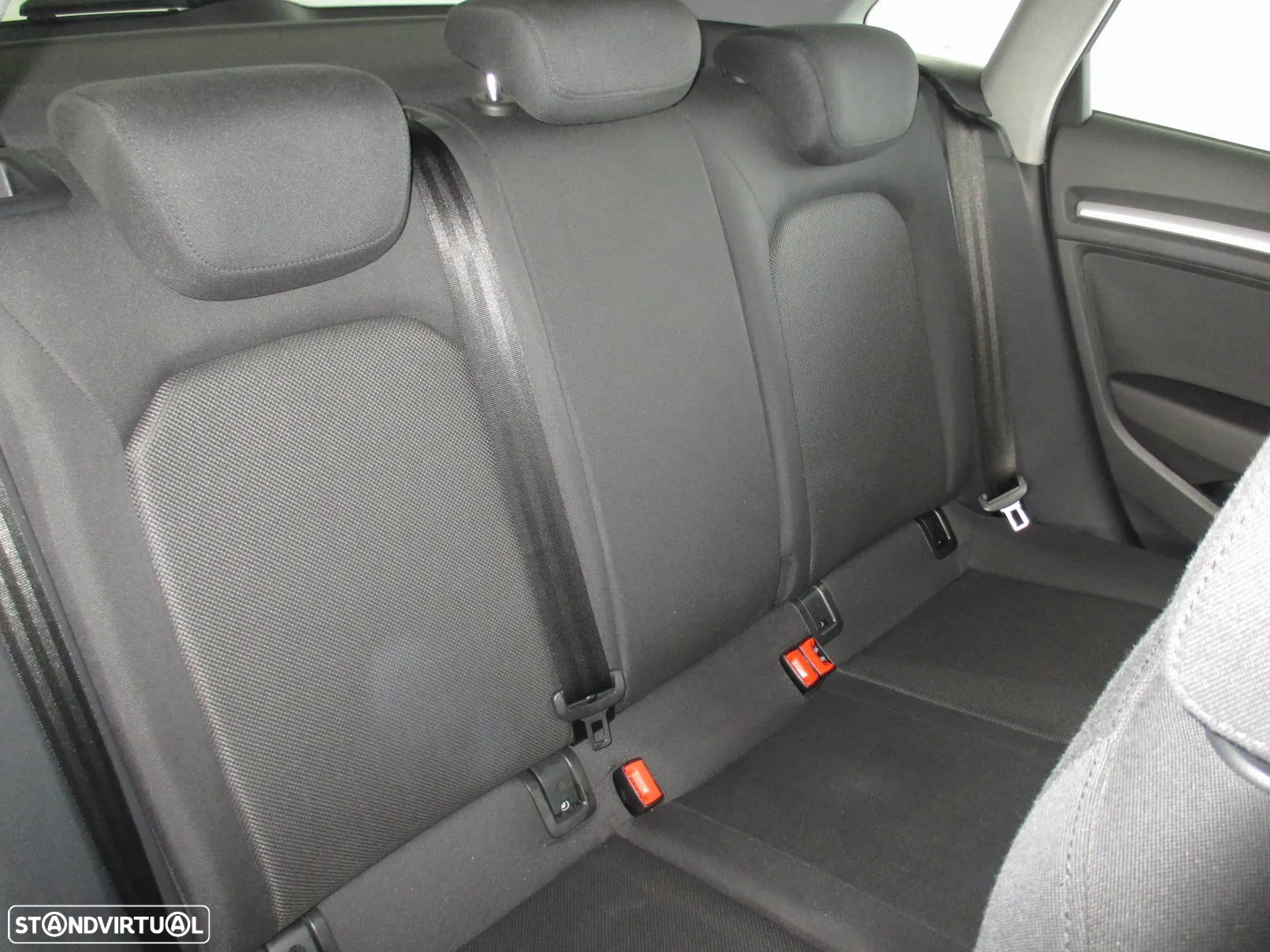 Audi A3 Sportback 30 TDI Design - 15