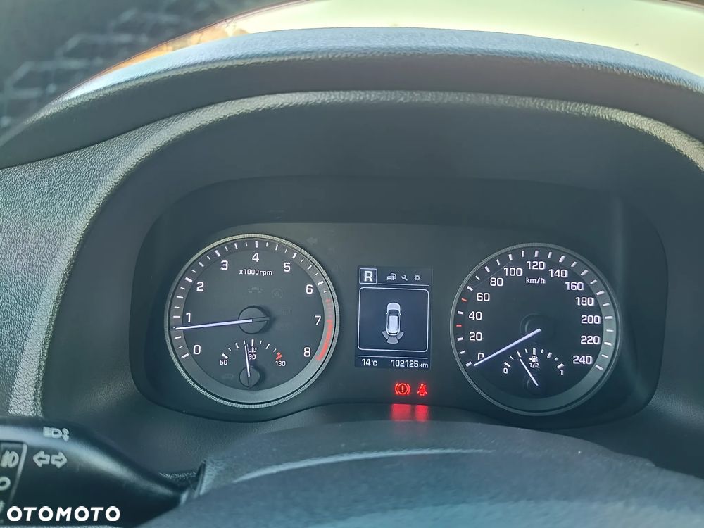 Hyundai Tucson 1.6 GDI BlueDrive Design 2WD - 21