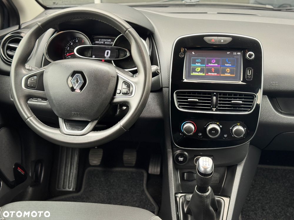 Renault Clio - 8