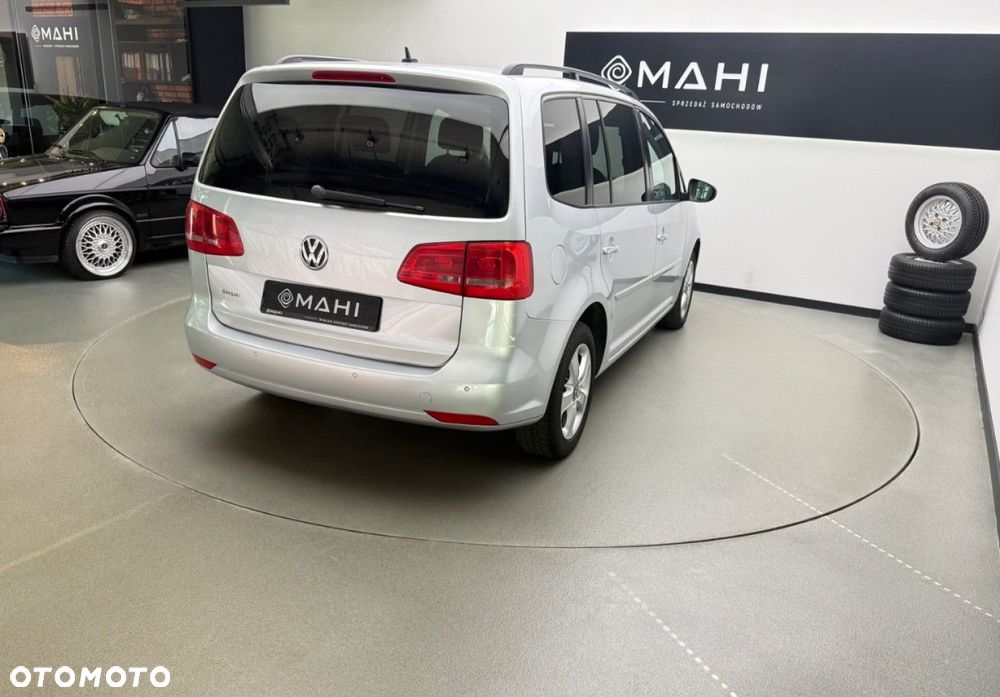 Volkswagen Touran 1.6 TDI DPF Trendline - 11