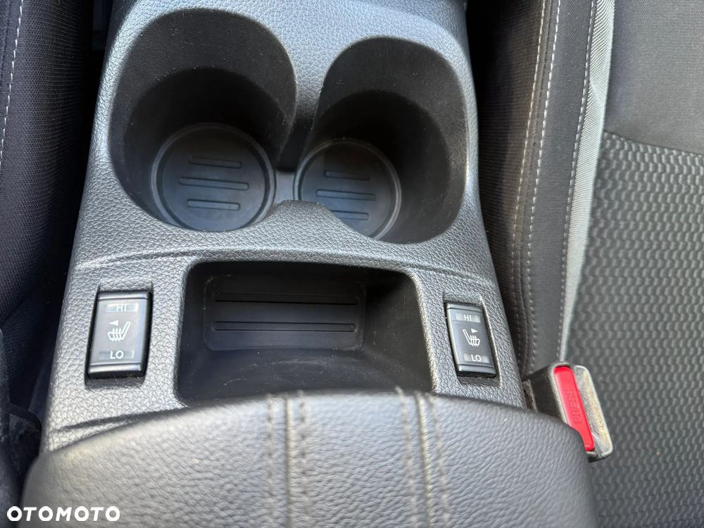 Nissan Qashqai 1.3 DIG-T Acenta - 26