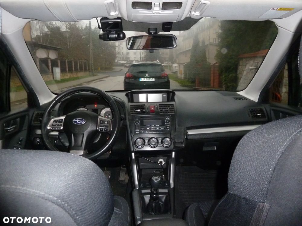 Subaru Forester 2.0i Exclusive - 6