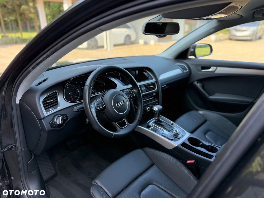Audi A4 Avant 2.0 TDI DPF multitronic S line Sportpaket - 8