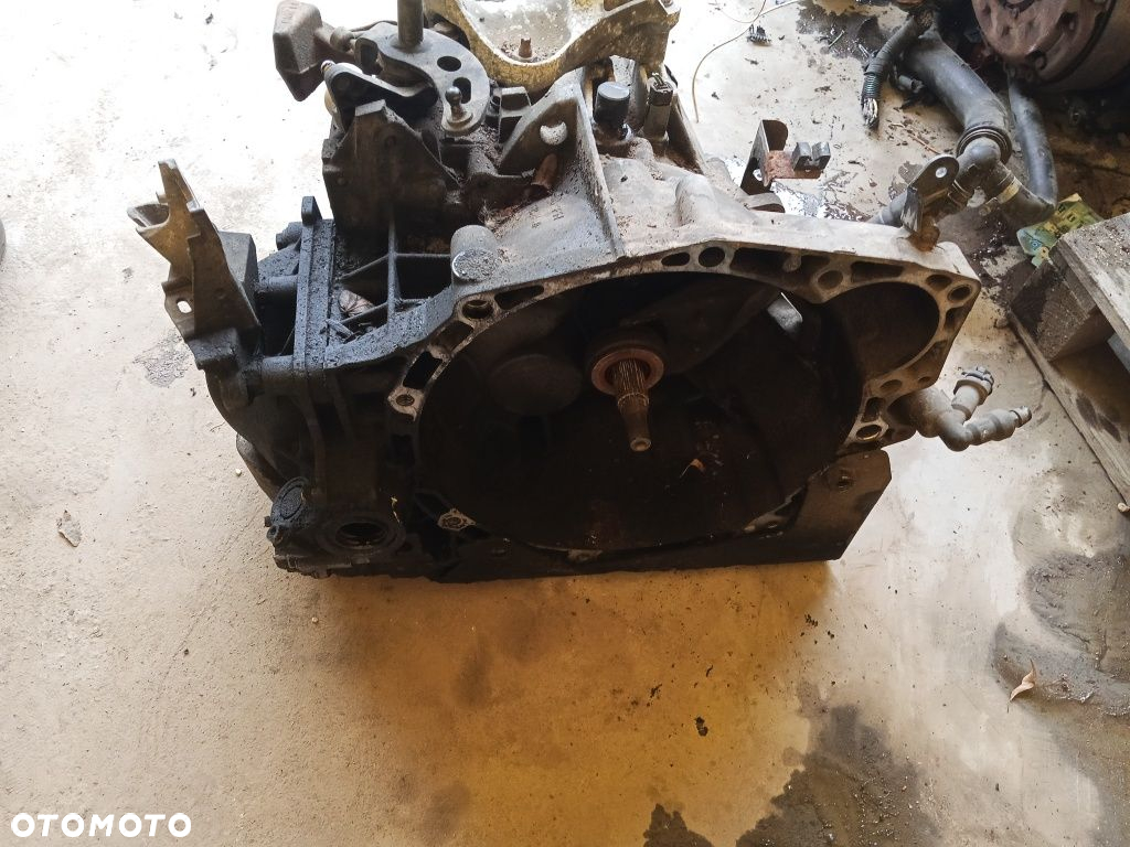 Manualna skrzynia biegów citroen C5 x7 III 2.0 HDi 136km - 3