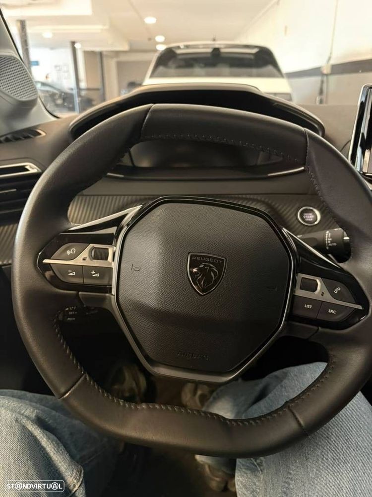 Peugeot e-208 50 kWh Allure - 21
