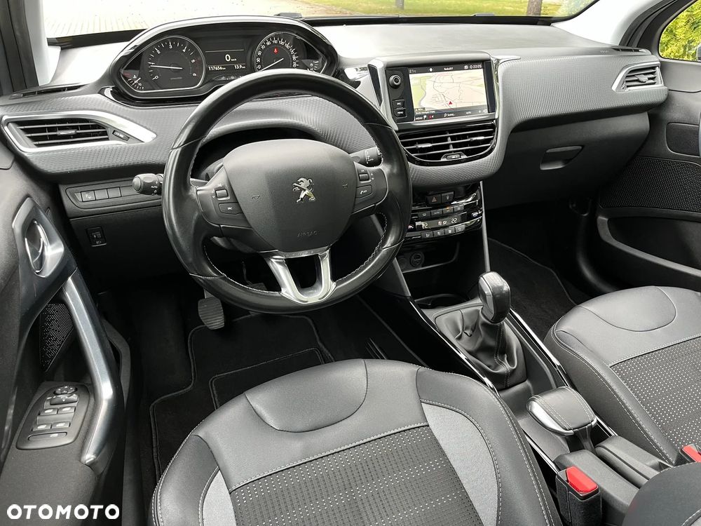 Peugeot 2008 1.6 BlueHDi Allure - 19
