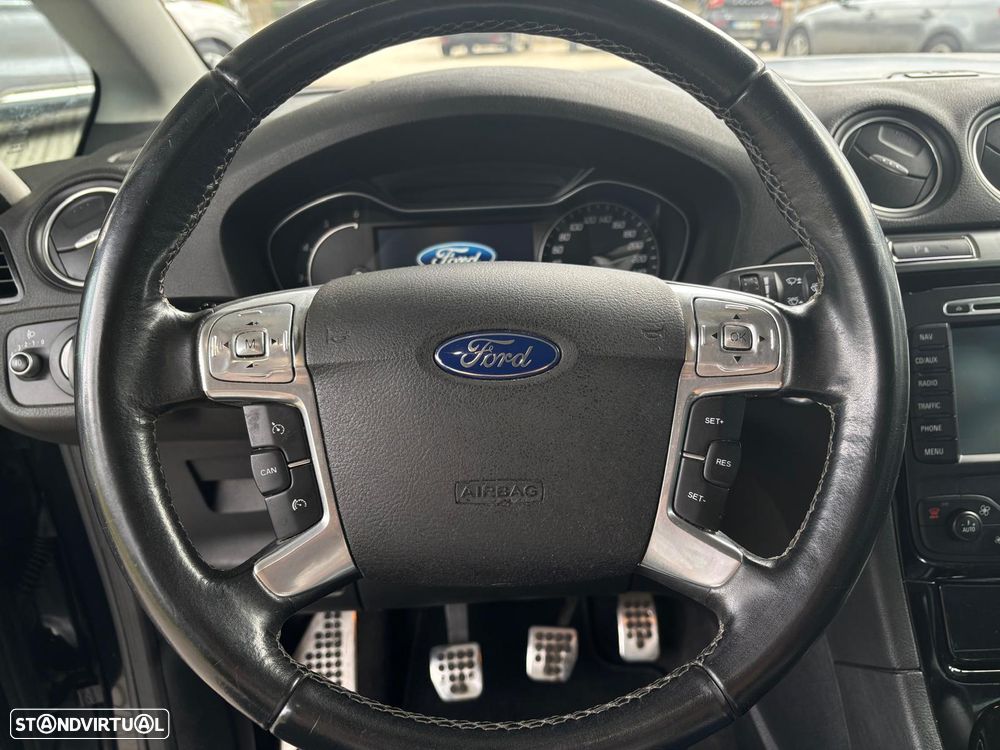 Ford S-Max 2.0 TDCi Titanium 7L - 11