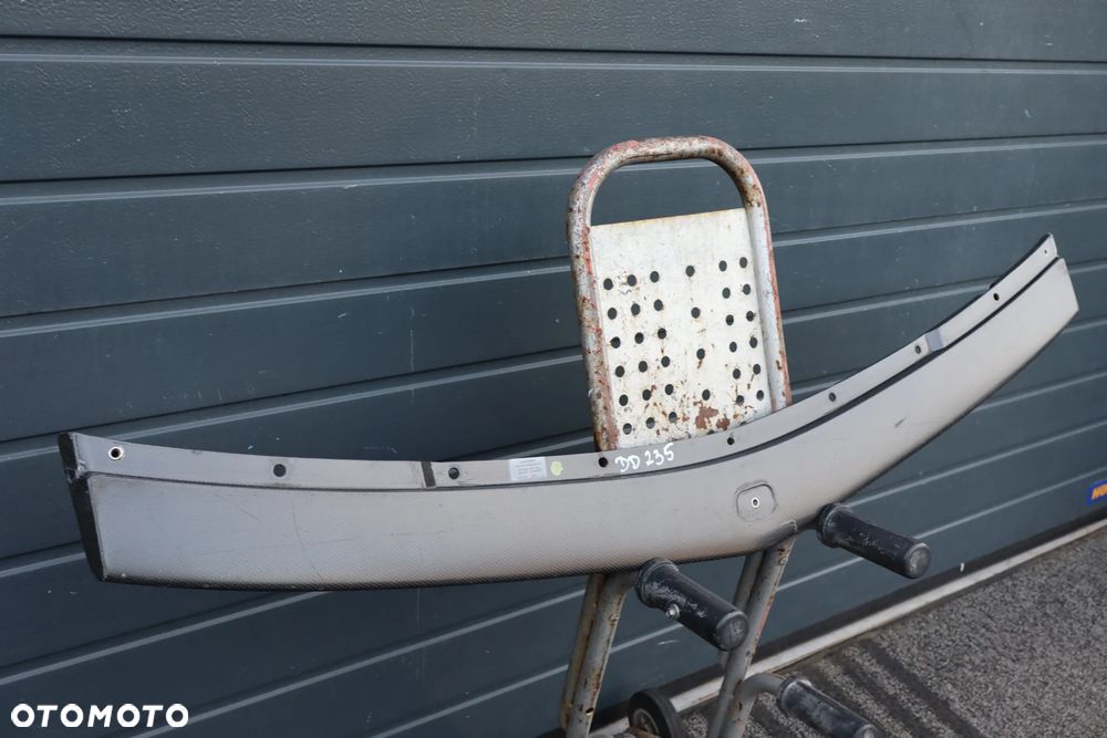 DOKŁADKA SPOILER PRZEDNI PRZÓD ZDERZAKA ALFA ROMEO C8 81247800 2007-2010 - 2