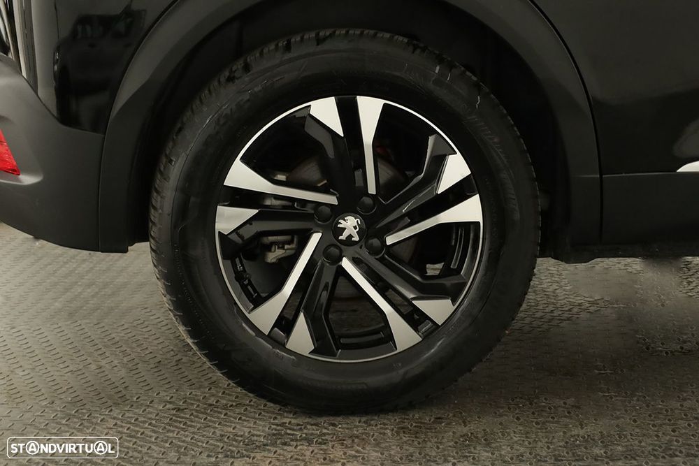 Peugeot e-2008 50 kWh GT - 5