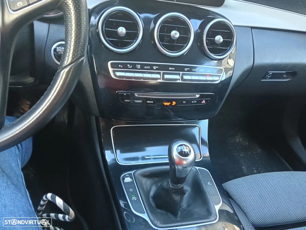 Mercedes-Benz C 220 BlueTEC Avantgarde - 36