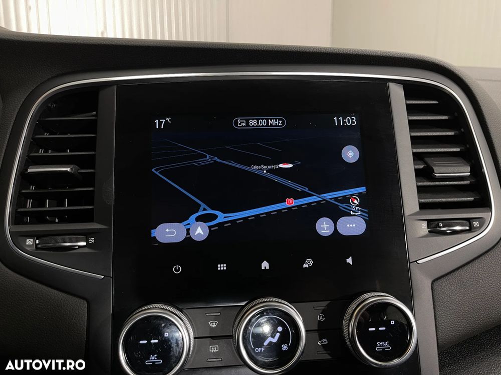 Renault Megane TCe EDC Zen - 13