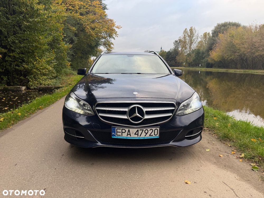 Mercedes-Benz E-Class 2014 photo 5