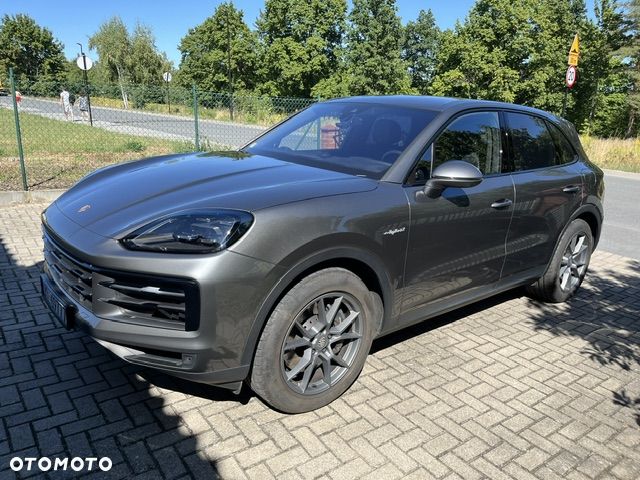 Porsche Cayenne - 5