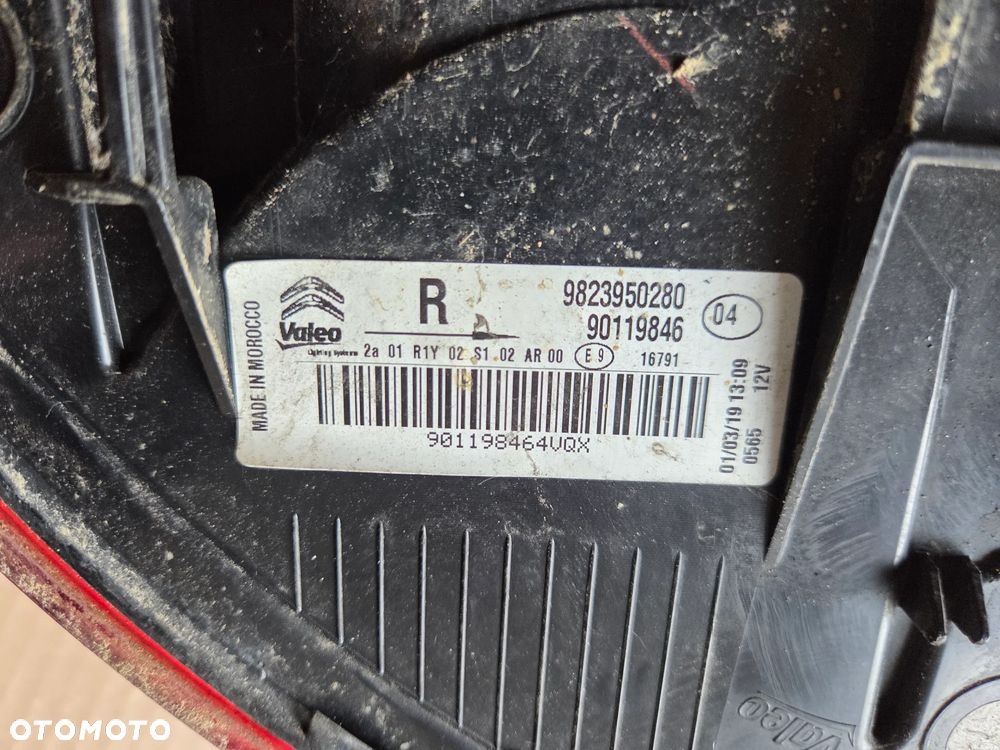 Lampa tylna prawa Citroen C4 Cactus LIFT - 10