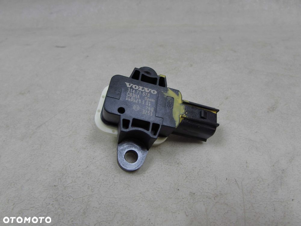 Używany Czujniki uderzenia - 69 PLN - Otomoto.pl