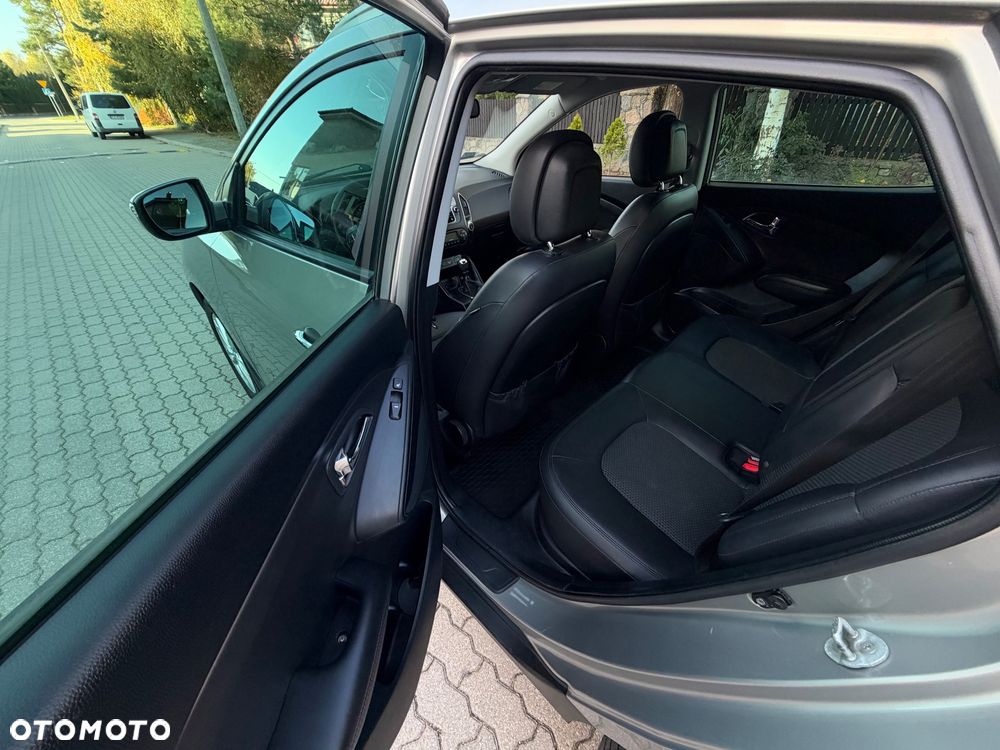 Hyundai ix35 2.0 CRDi 4WD Premium - 9