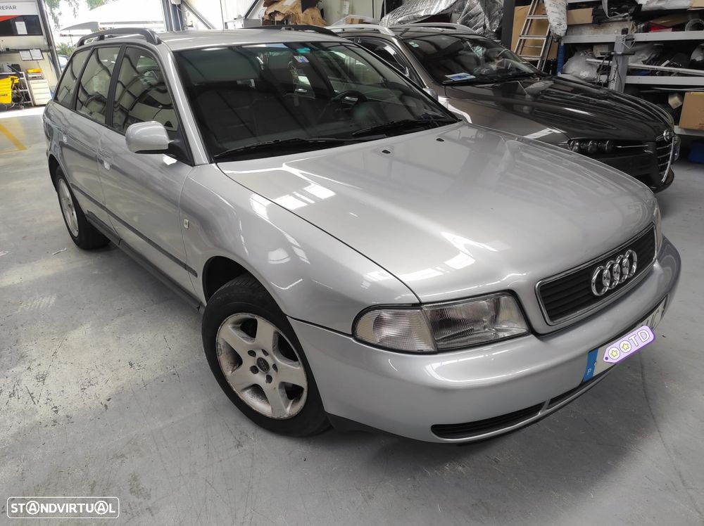 Audi A4 Avant 1.9 TDI Attraction - 2