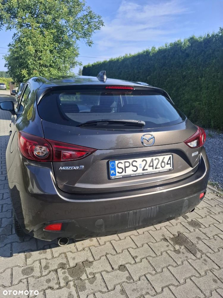 Mazda 3 - 4