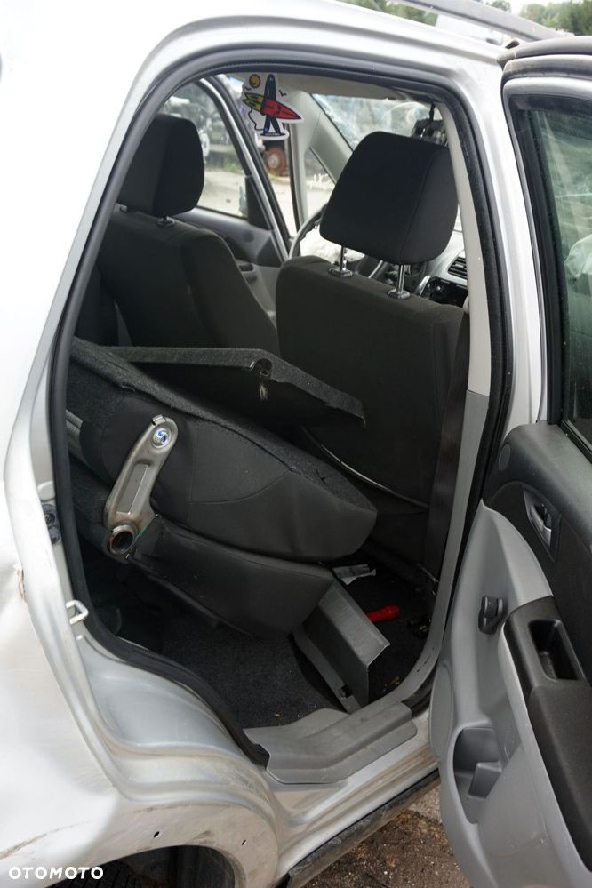 SUZUKI SX4 LIFT HB 2013 ZCC 2.0 DDIS D20AA 135KM 2WD SREBRNY na części - 17