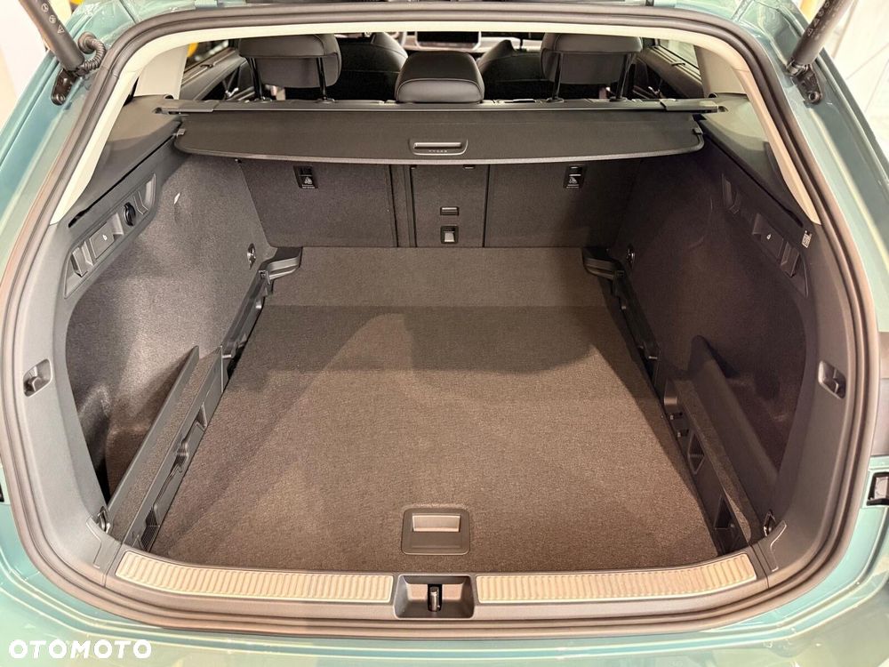 Volkswagen Passat - 21
