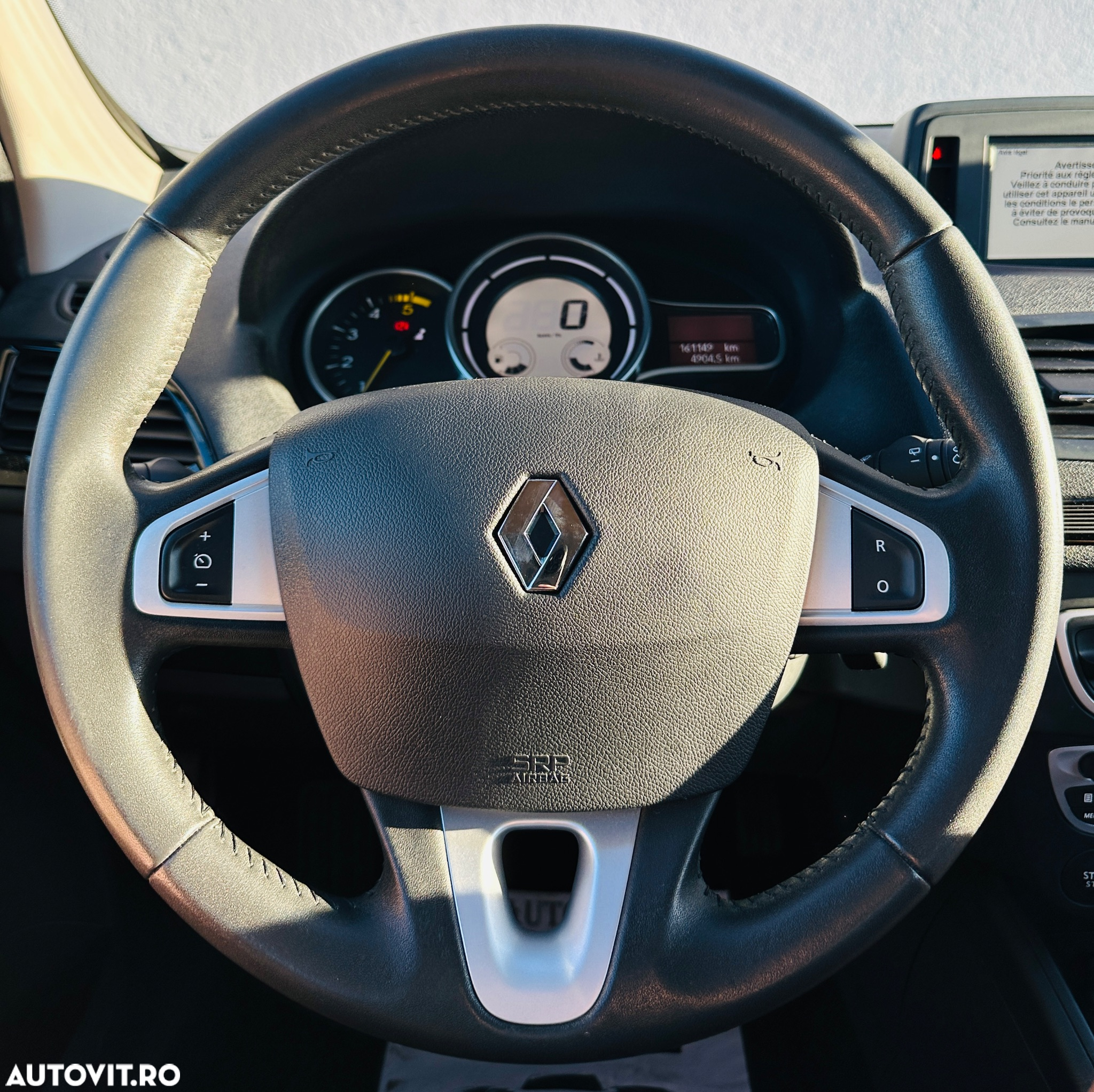 Renault Megane ENERGY dCi 110 EXPERIENCE - 28