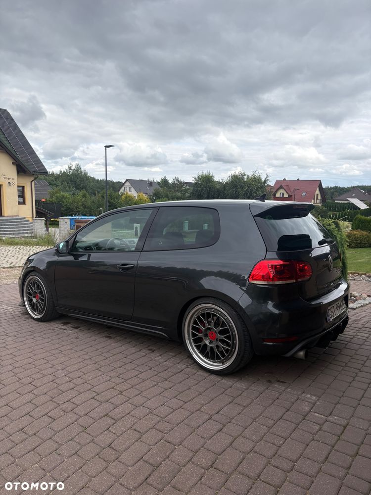 Volkswagen Golf 2.0 TSI GTI - 7
