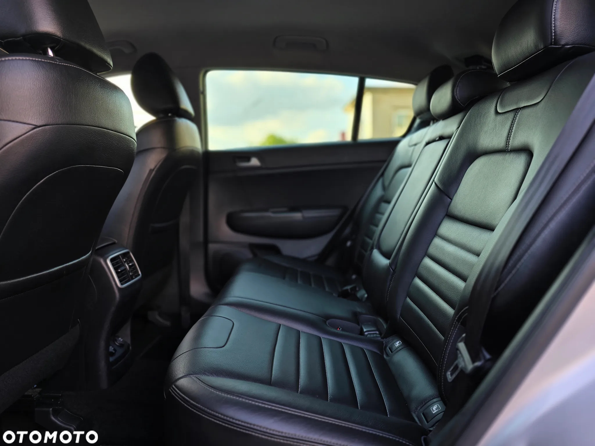 Kia Sportage - 15