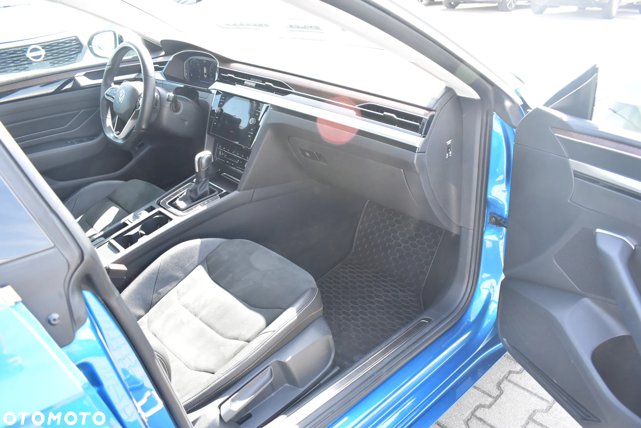 Volkswagen Arteon 2.0 TDI Elegance DSG - 17