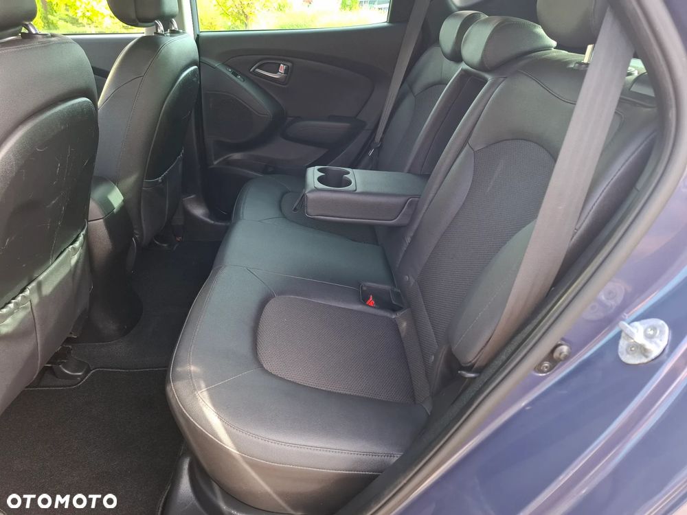 Hyundai ix35 1.7 CRDi 2WD blue Style - 36