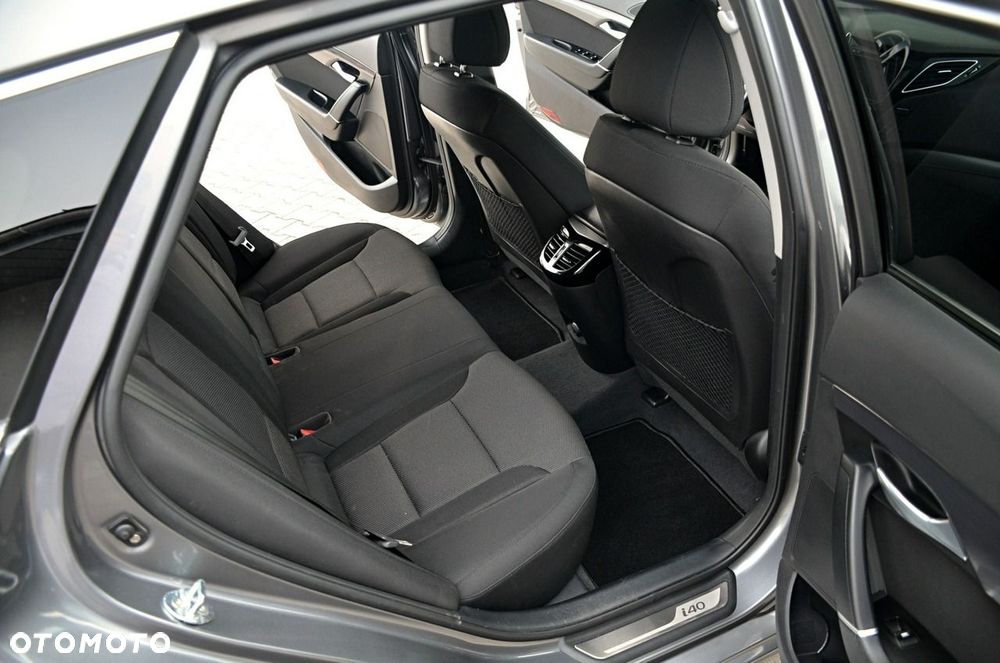 Hyundai i40 - 19